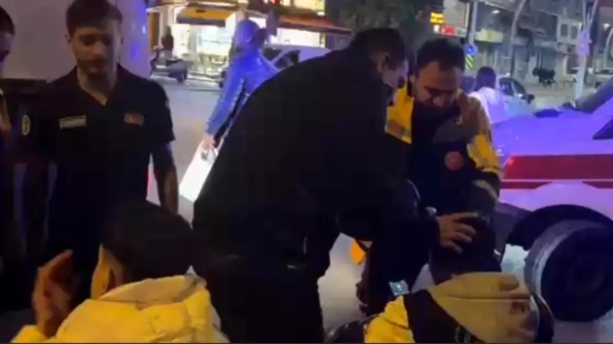 Zeytinburnu'nda Motosiklet Kazası: 2 Yaralı
